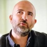 A propos de l'auteur