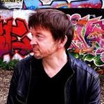 A propos de l'auteur